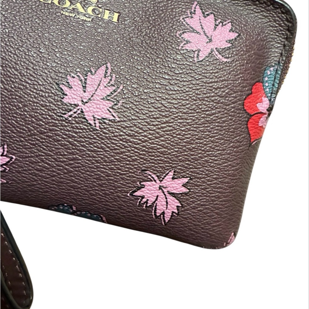 Coach Floral Print Leather Wristlet in Plum with Pink Accents - Picture 4 of 11